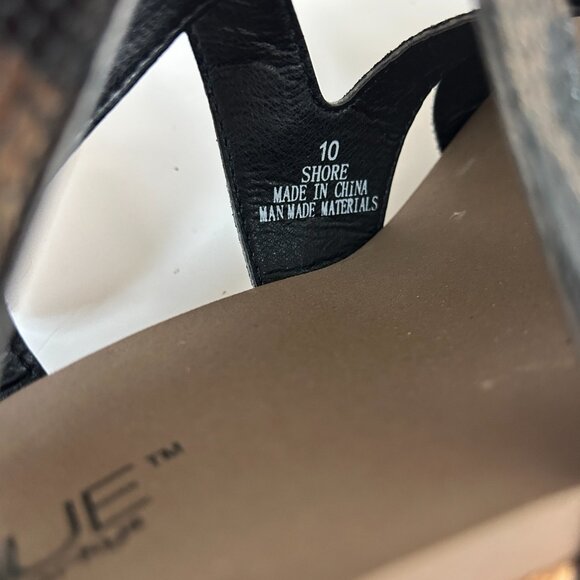 NWOT Boutique by Corkys Sandals 10 Metallic Shore Wedge Strappy - Picture 12 of 13